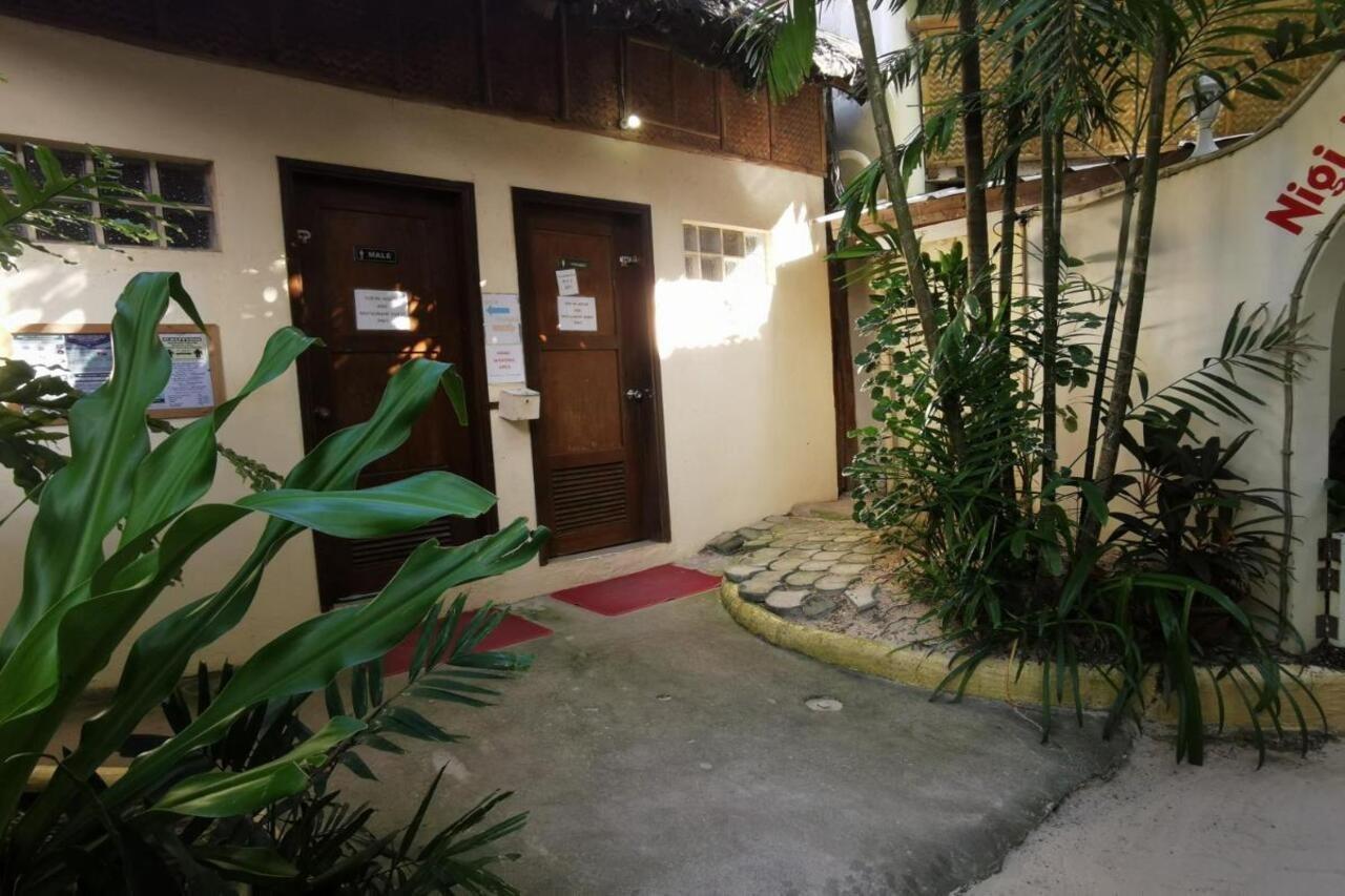 Hotel Reddoorz Premium @ Nigi Nigi Nu Noos Station 2 Boracay Balabag  Exterior foto